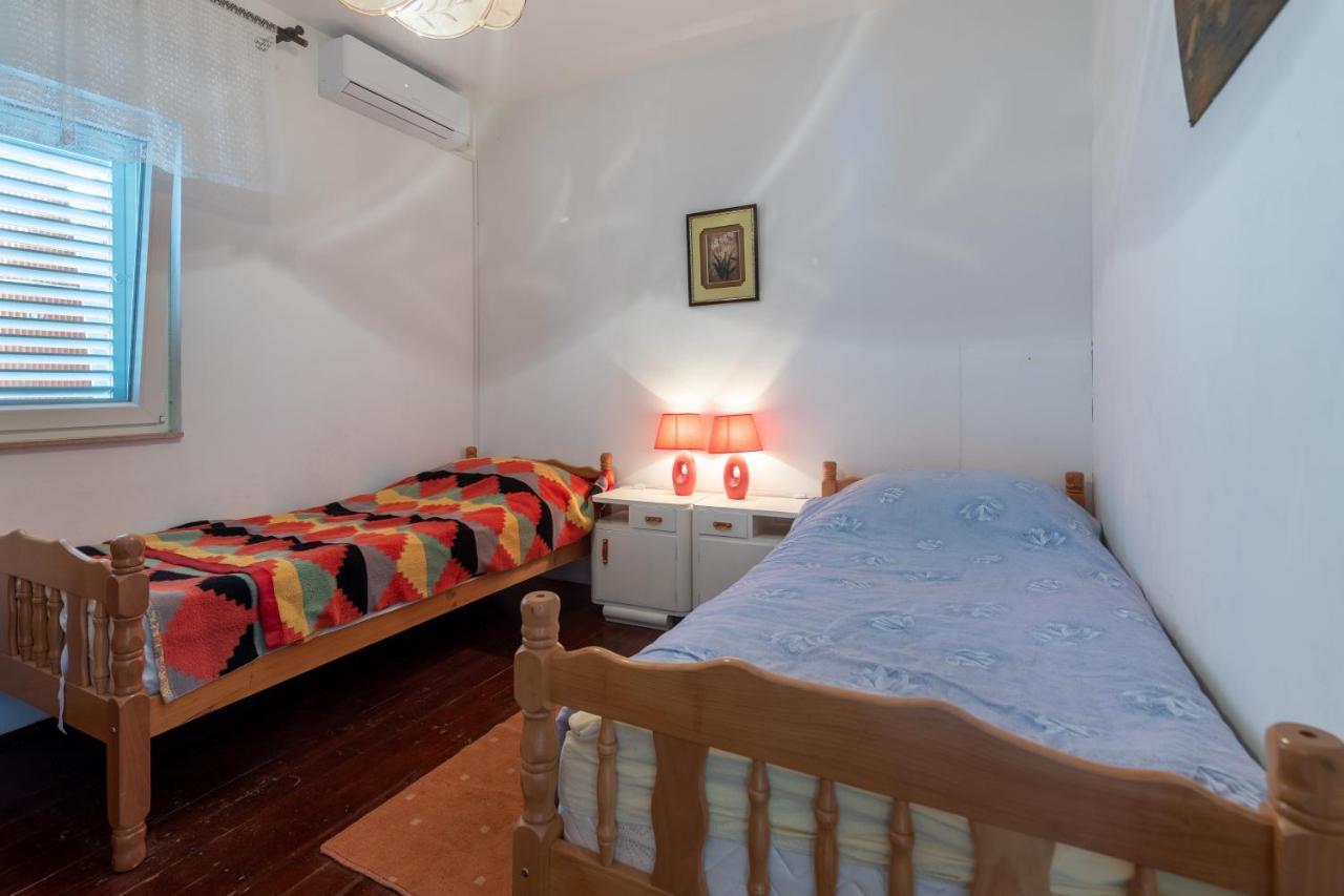 Apartments By The Sea Bobovisca Na Moru, Brac - 5682 Lozisce Luaran gambar